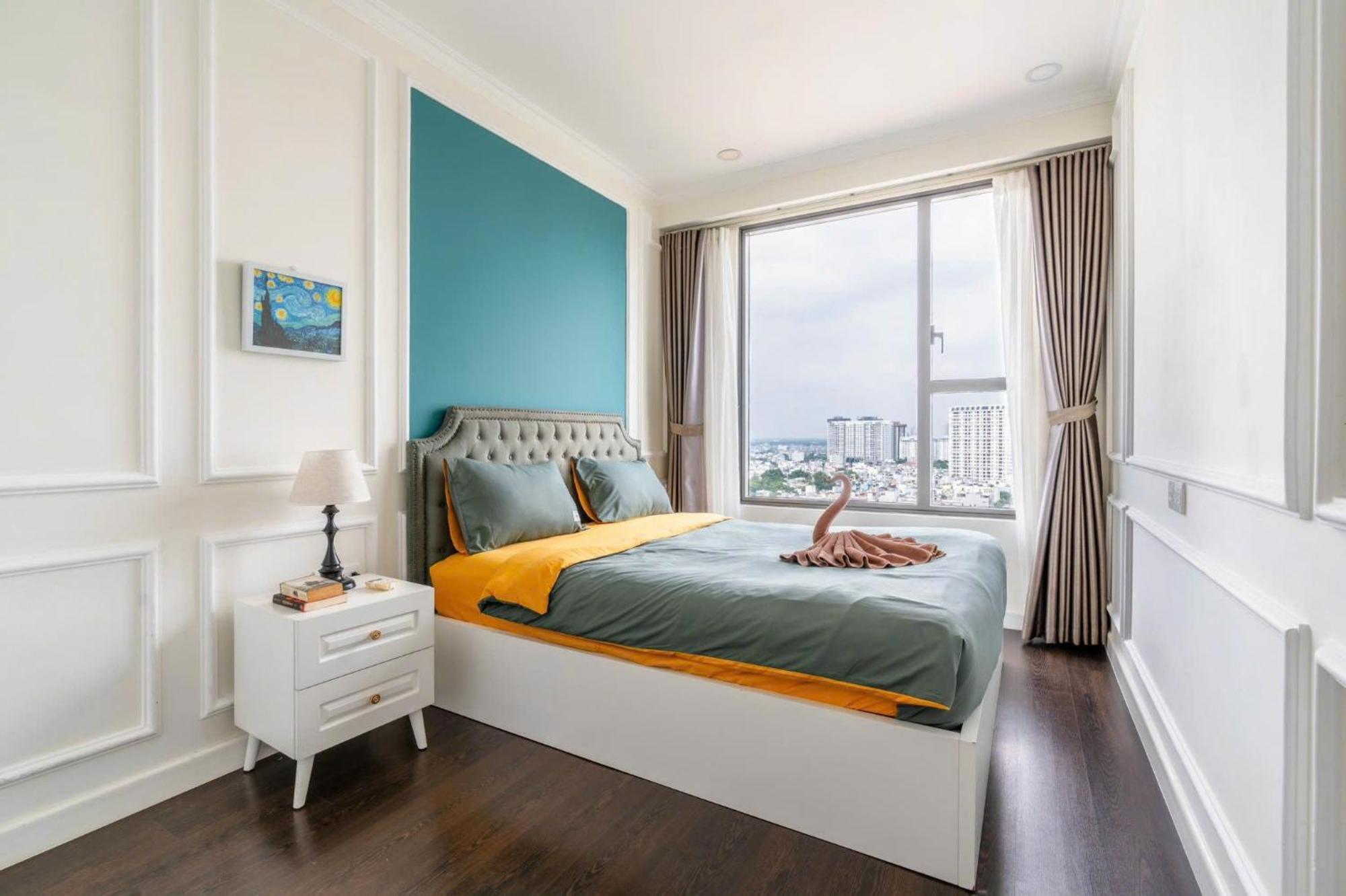 Khách sạn hẻo lánh Luxury - Infinity Pool By Center TP. Hồ Chí Minh